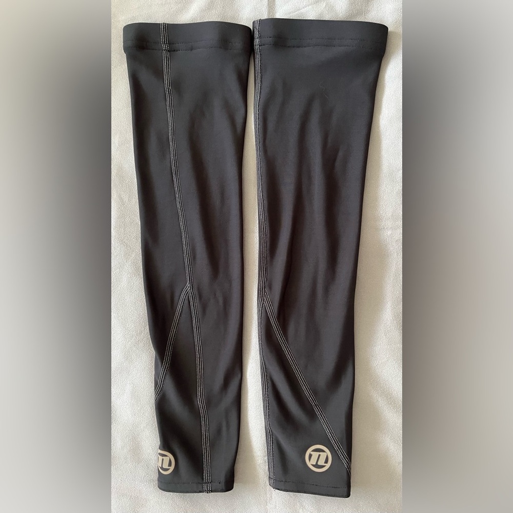 Novara Cycling Black Arm Sleeves (Sz M)